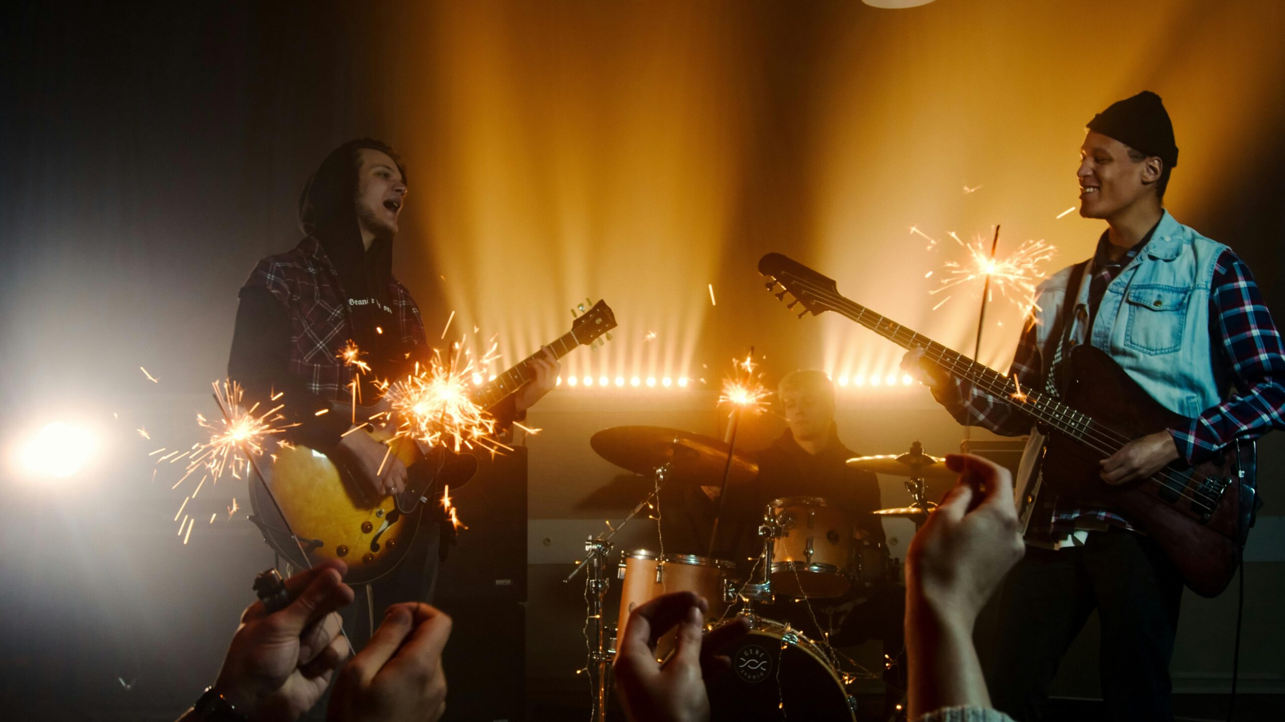 Spark The Night – Indie Band Showcase!